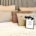 Pully Lakeside Street And Direct Bus To Train Station Apartamento Lausana