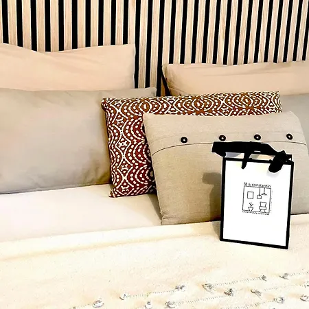 Pully Lakeside Street And Direct Bus To Train Station Apartment Lausanne