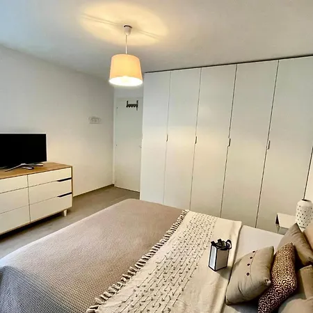 Pully Lakeside Street And Direct Bus To Train Station Lausanne