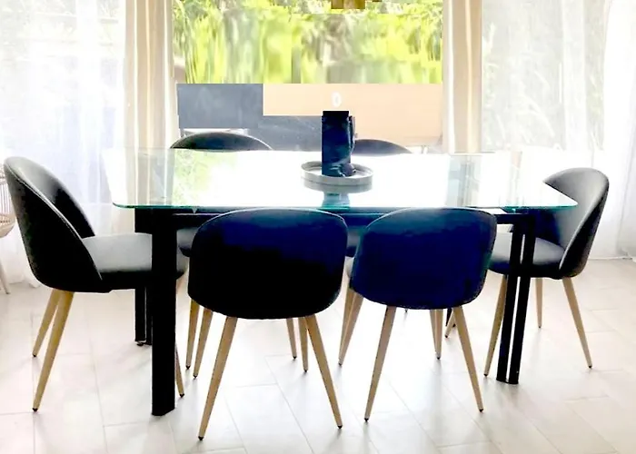 Pully Lakeside Street And Direct Bus To Train Station Apartmán