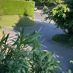 Apartment Pully Lakeside Street And Direct Bus To Train Station *